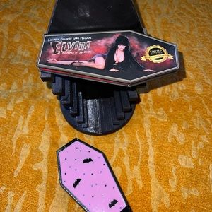 Spooky Pastel Goth Makeup Holder Palettes / Brushes